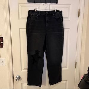 Black American Eagle Mom Jeans